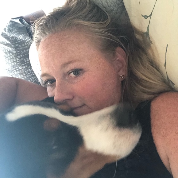 Meet your Posher, Kelly - Picture 1 of 1